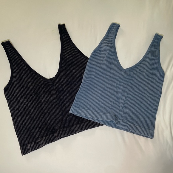 Tops - Ribbed Knit V-Neck Tank Top - Black and Blue